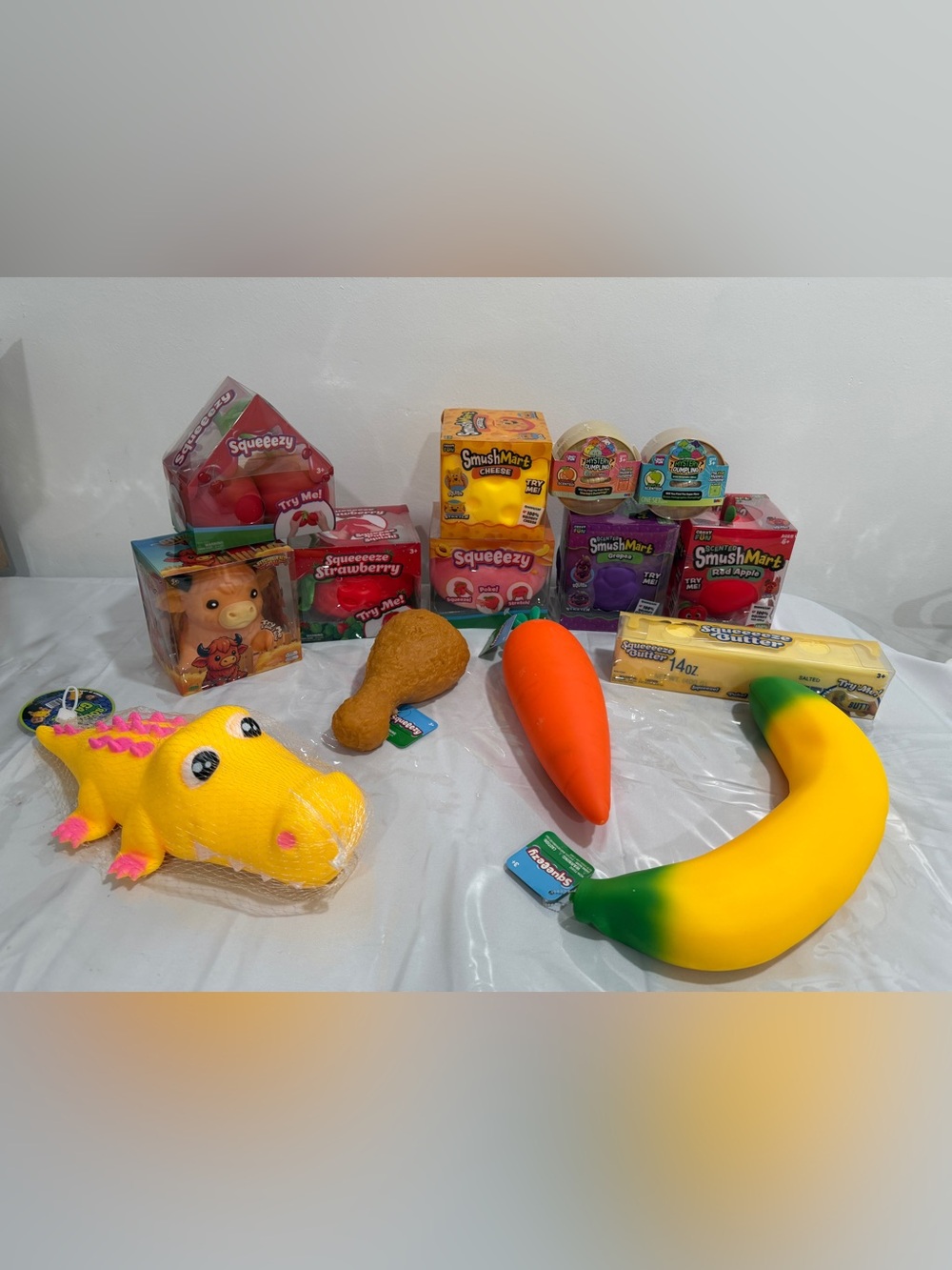 Sunny Days Squeezy Lot Of 16 🔥Needoh ,Dumpling RMS Original Squishy New TikTok